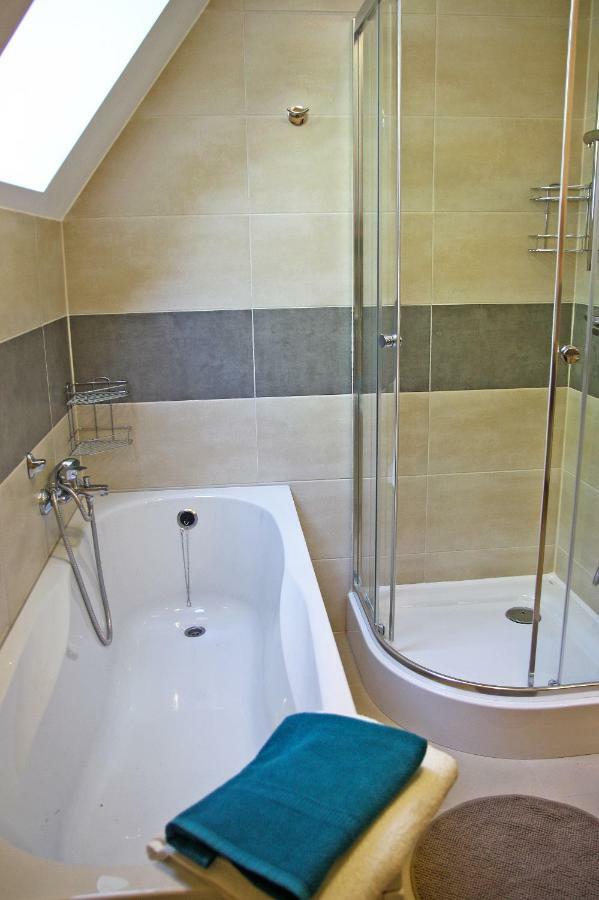 Apartament Na Starym Dworcu Goczalkowice-Zdroj Luaran gambar